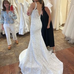 Beautiful wedding gown! I bought it and decided I wanted a more plain dress.